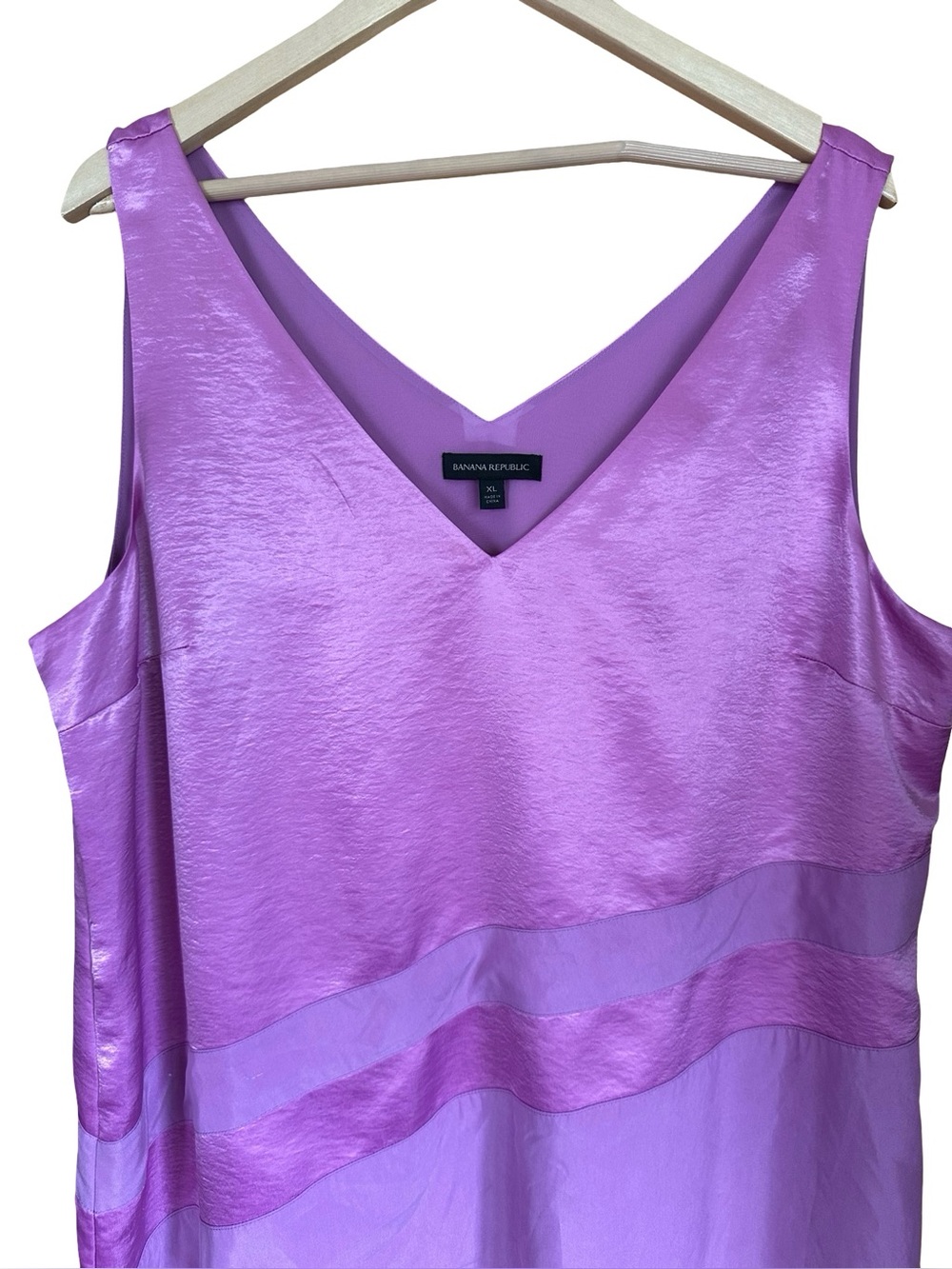 BANANA REPUBLIC Asymmetrical Hem Sleeveless Blouse Orchid Lilac Sz XL - Picture 4 of 8